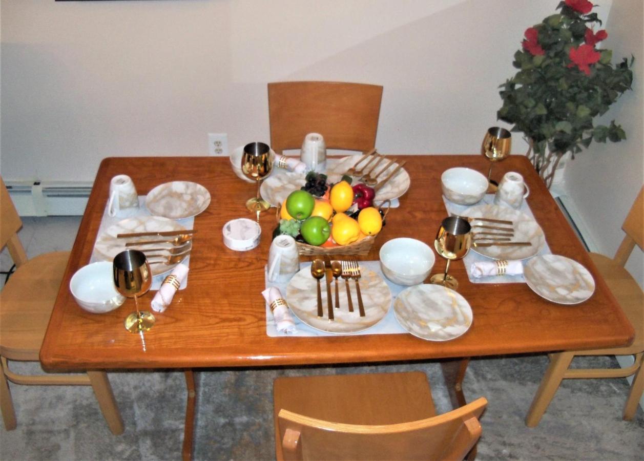 Two Bedrooms Apartment Manage And Supervise By Host Endless Features Amenities Dishwasher Washer Dryer Best Wifi Internet Services By Verizon Fios 960 Upload 960 Download Bi Monthly Free Housekeeping Services Huge 10000 Square Footage 뉴욕 외부 사진