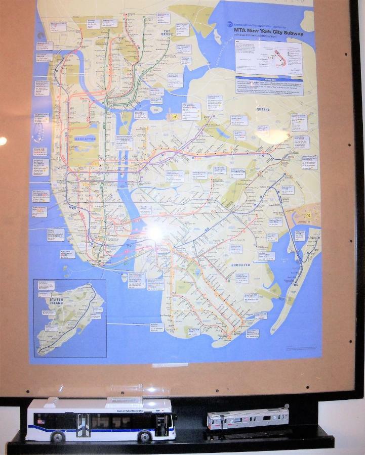 Two Bedrooms Apartment Manage And Supervise By Host Endless Features Amenities Dishwasher Washer Dryer Best Wifi Internet Services By Verizon Fios 960 Upload 960 Download Bi Monthly Free Housekeeping Services Huge 10000 Square Footage 뉴욕 외부 사진
